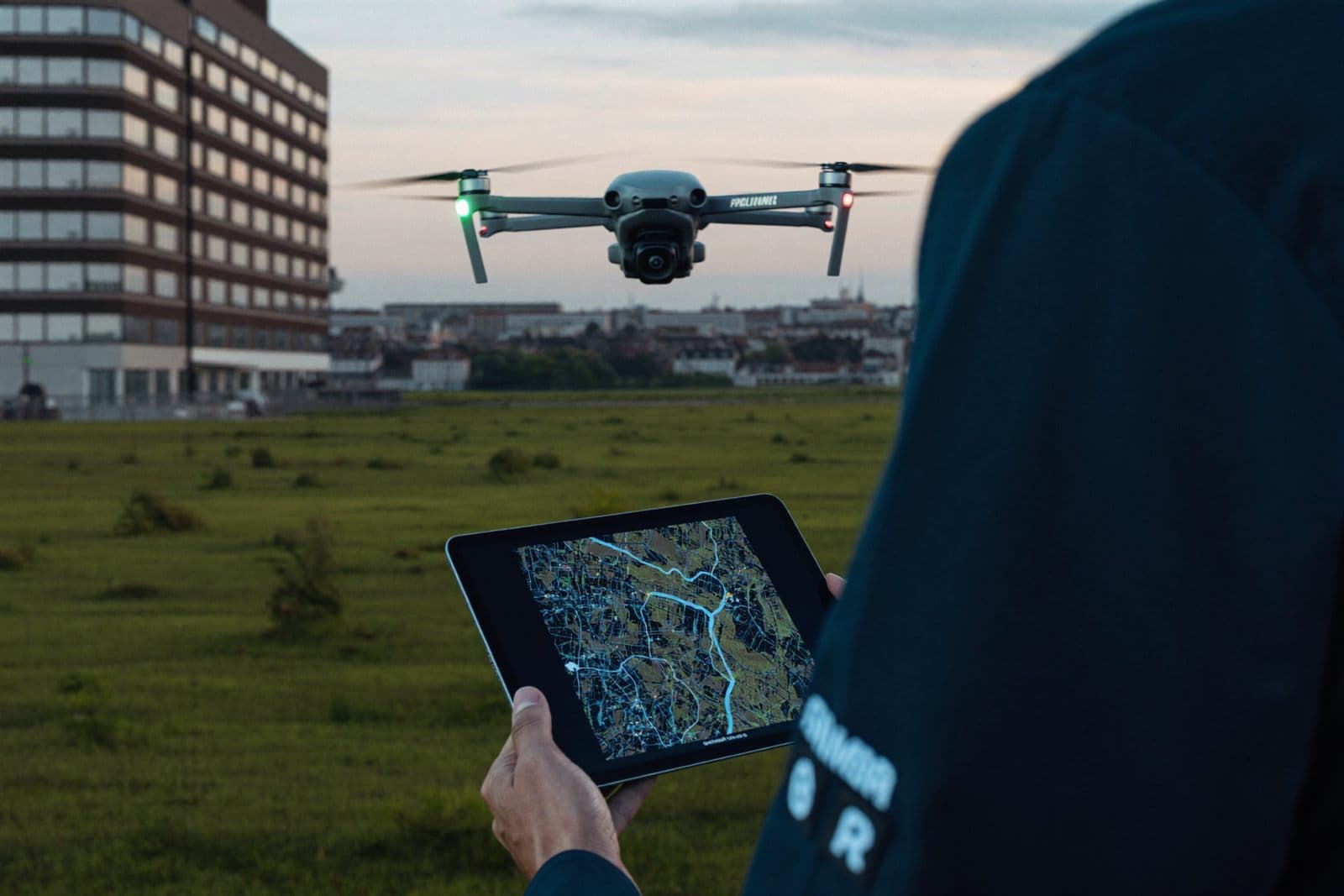 Strefy geograficzne w Polsce: gdzie wolno latać dronem i jak to sprawdzić